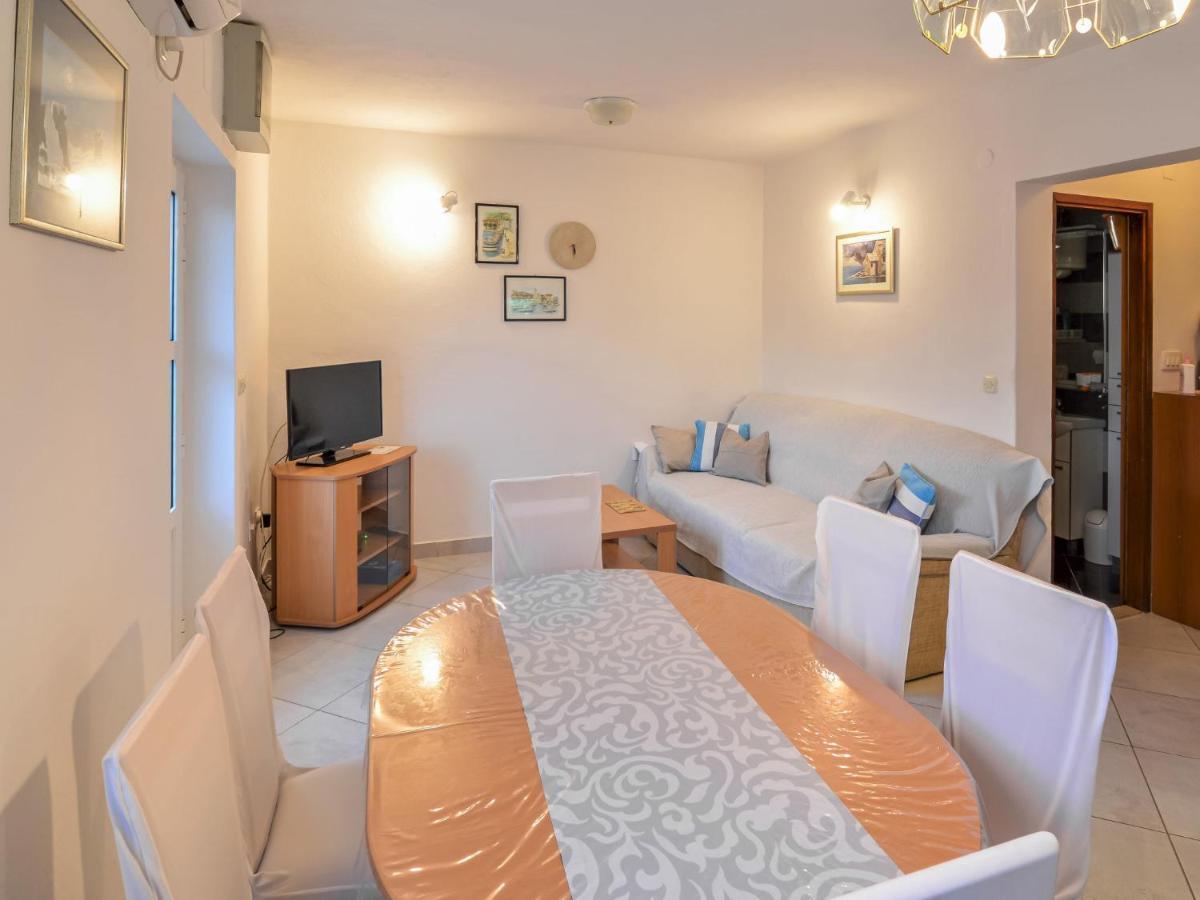 Apartment Ana - Brc100 By Interhome Supetar Kültér fotó